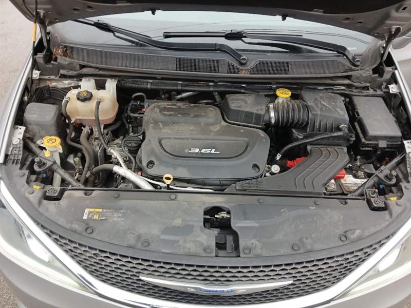 Chrysler Pacifica Limited 2018