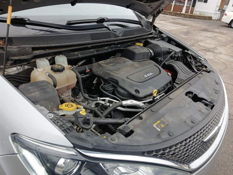 Chrysler Pacifica Limited 2018