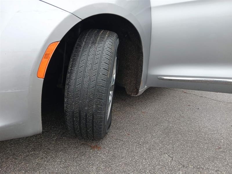 Chrysler Pacifica Limited 2018