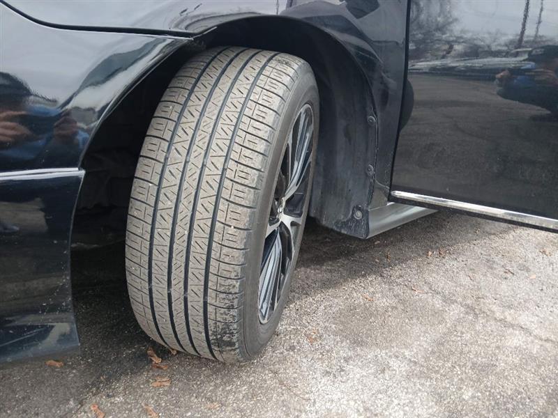 Toyota Camry Base 6-Spd AT 2011