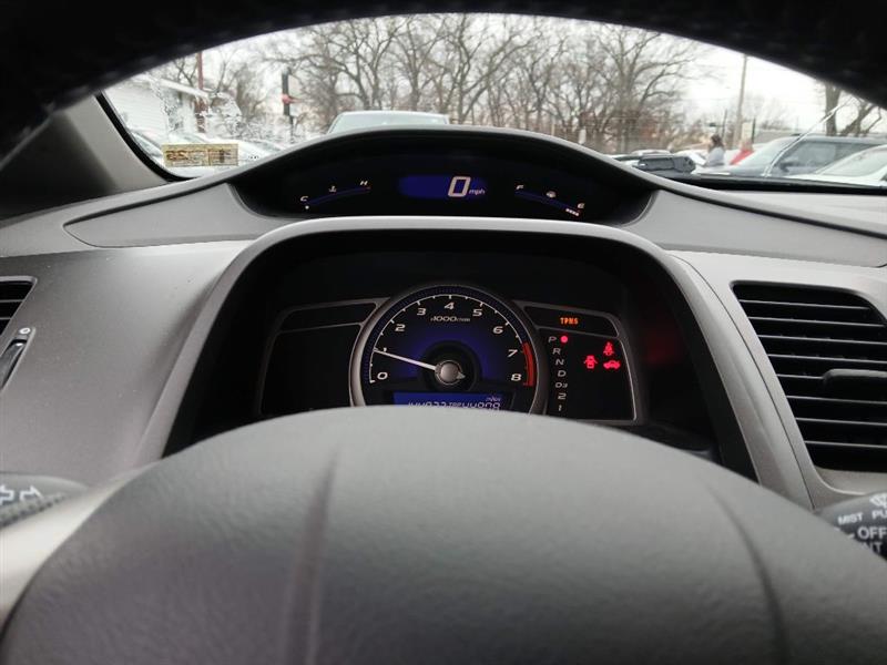 Honda Civic EX-L Sedan 5-Speed AT 2009
