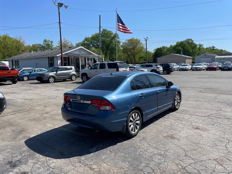 Honda Civic EX-L Sedan 5-Speed AT 2009