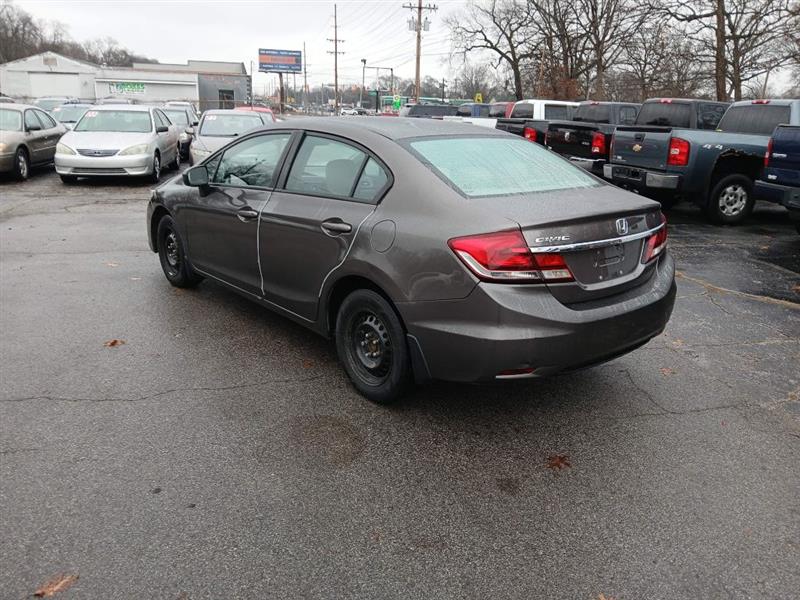 2015 Honda Civic LX's photo