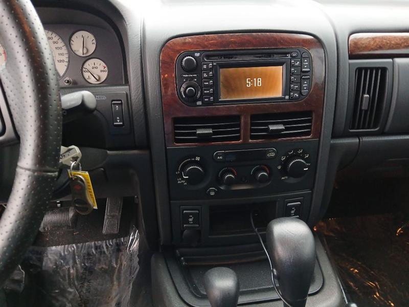 Jeep Grand Cherokee Overland 4WD 2004