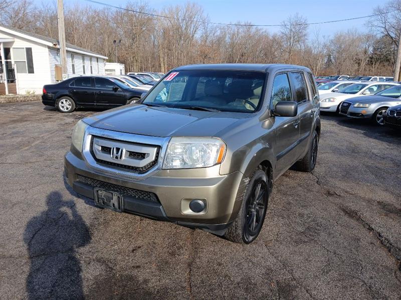 2011 Honda Pilot LX's photo