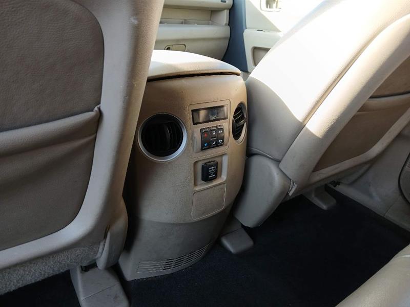 Honda Pilot LX 4WD 5-Spd AT 2011