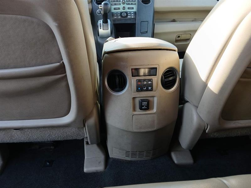 Honda Pilot LX 4WD 5-Spd AT 2011