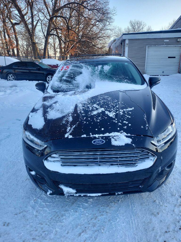 Ford Fusion SE 2015