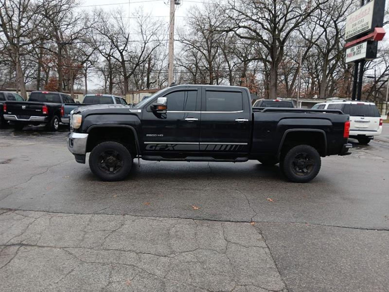 GMC Sierra 2500HD SLT Crew Cab 4WD 2015