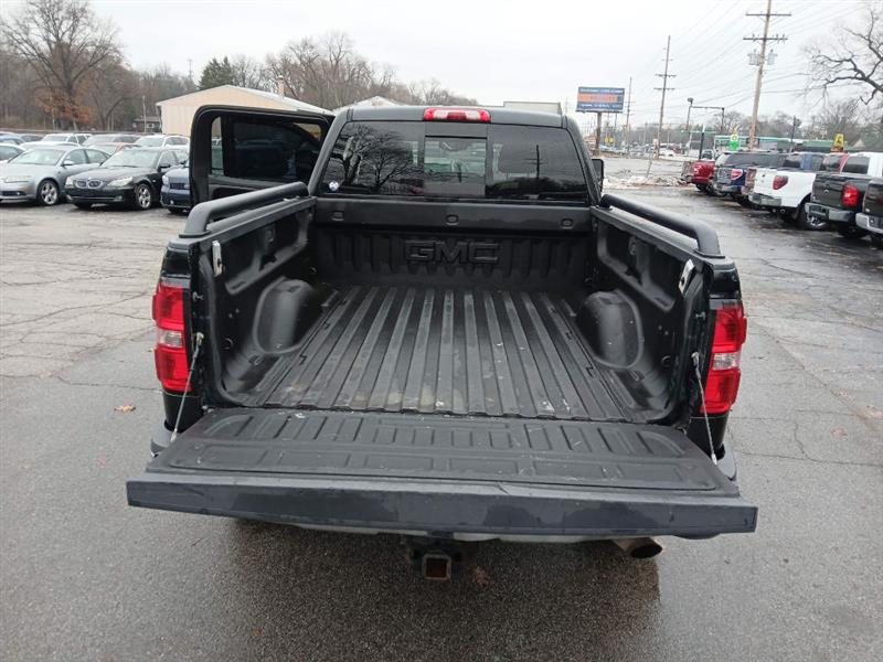 GMC Sierra 2500HD SLT Crew Cab 4WD 2015