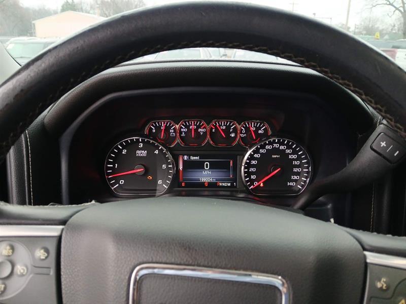 GMC Sierra 2500HD SLT Crew Cab 4WD 2015