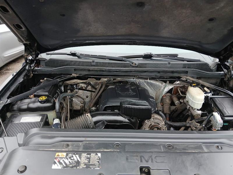 GMC Sierra 2500HD SLT Crew Cab 4WD 2015