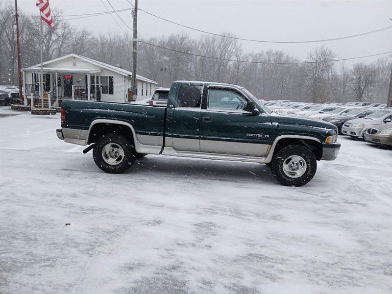 Dodge Ram 1500 Quad Cab Short Bed 4WD 1999