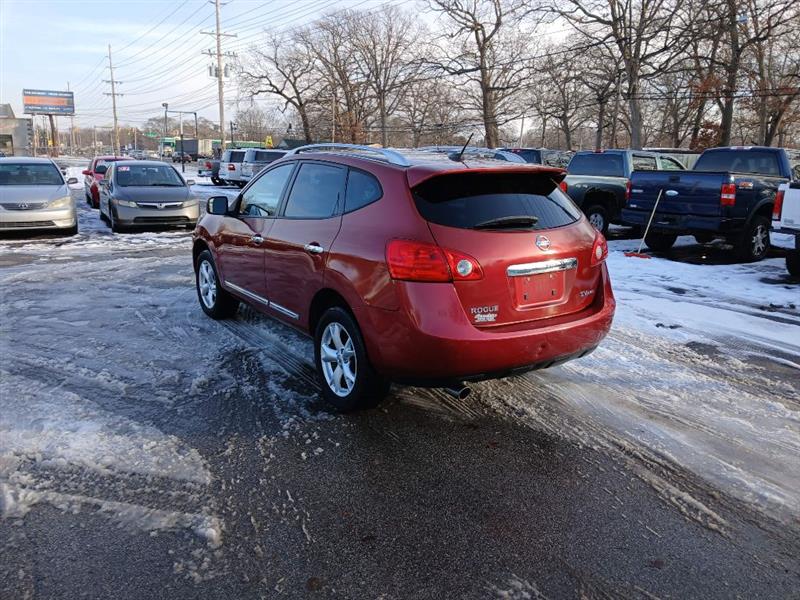 Nissan Rogue S AWD 2011