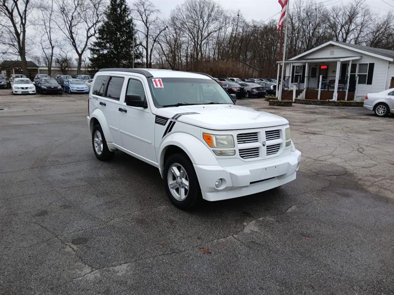 Dodge Nitro SXT 4WD 2011