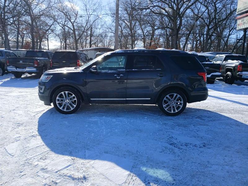 Ford Explorer XLT 4WD 2017