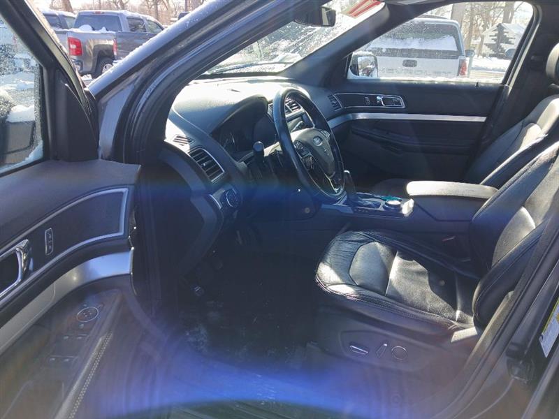 Ford Explorer XLT 4WD 2017