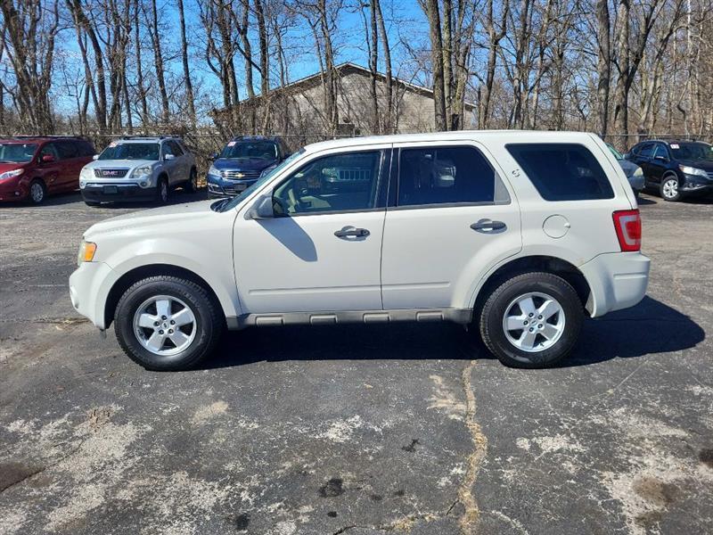 Ford Escape XLS FWD AT 2009