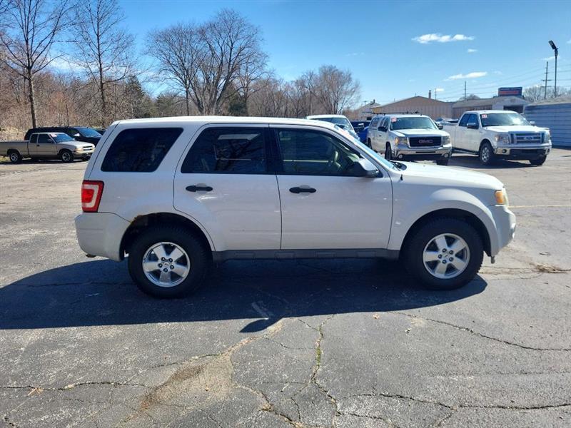 Ford Escape XLS FWD AT 2009