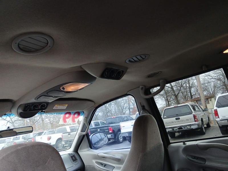 Ford Expedition XLT 2WD 1999