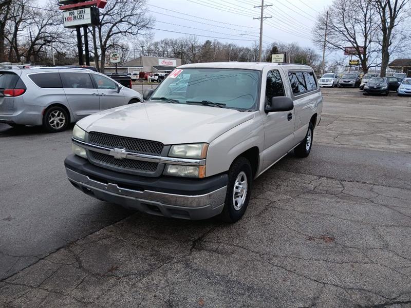 Chevrolet Silverado 1500 Short Bed 2WD 2004