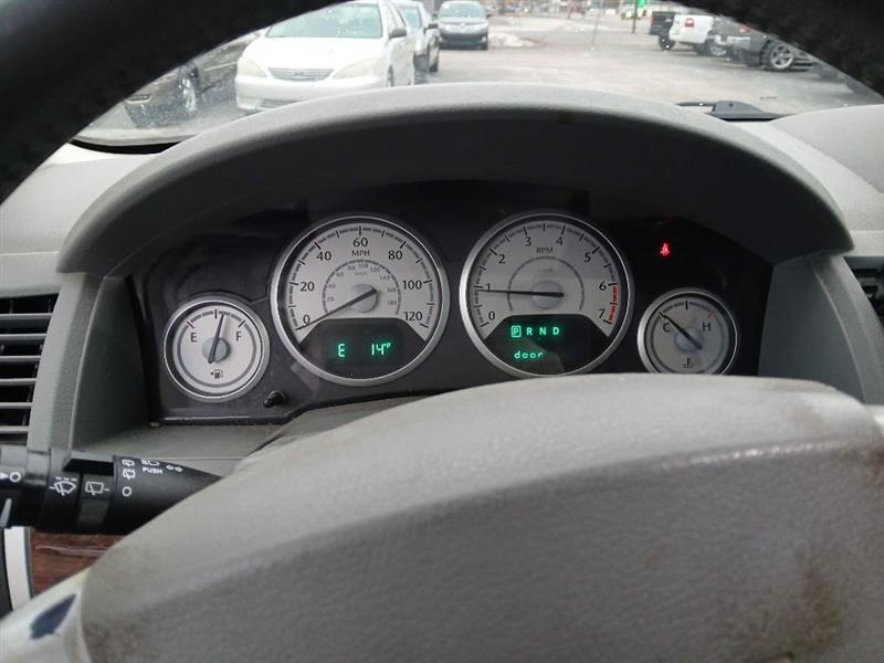 Chrysler Town & Country Touring 2010