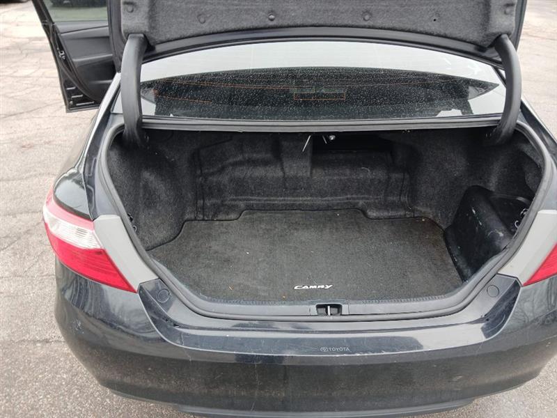 Toyota Camry Hybrid XLE 2015