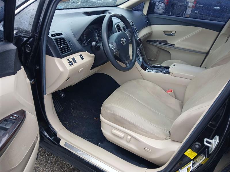 Toyota Venza AWD V6 2011