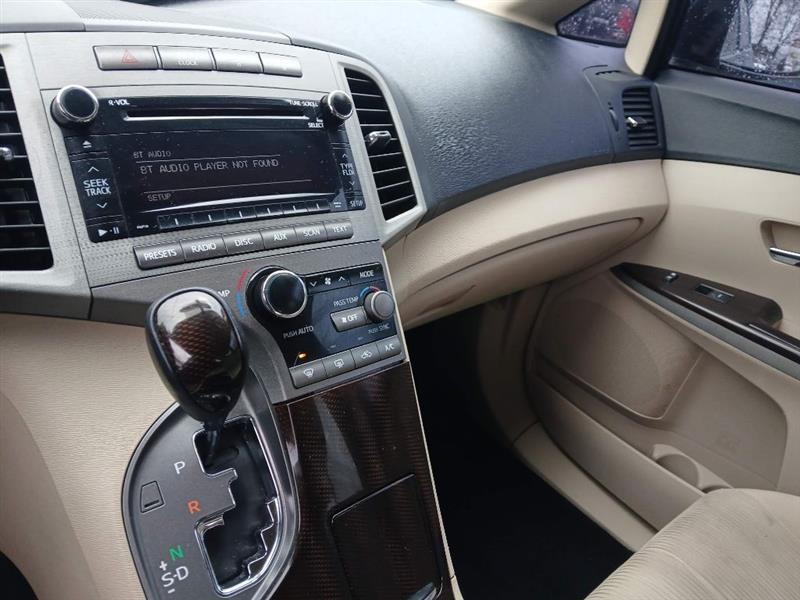 Toyota Venza AWD V6 2011