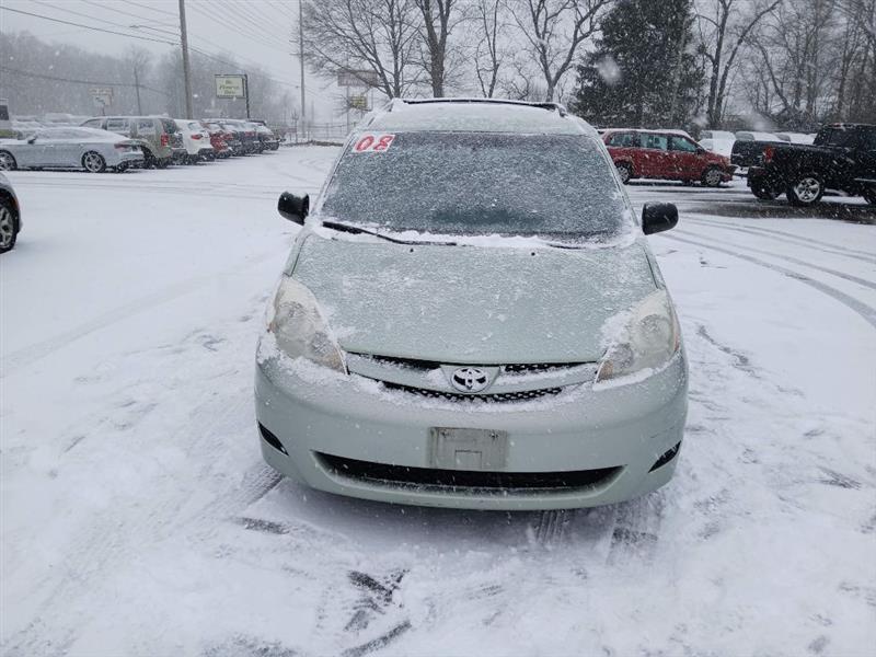 Toyota Sienna CE FWD 8-Passenger 2008