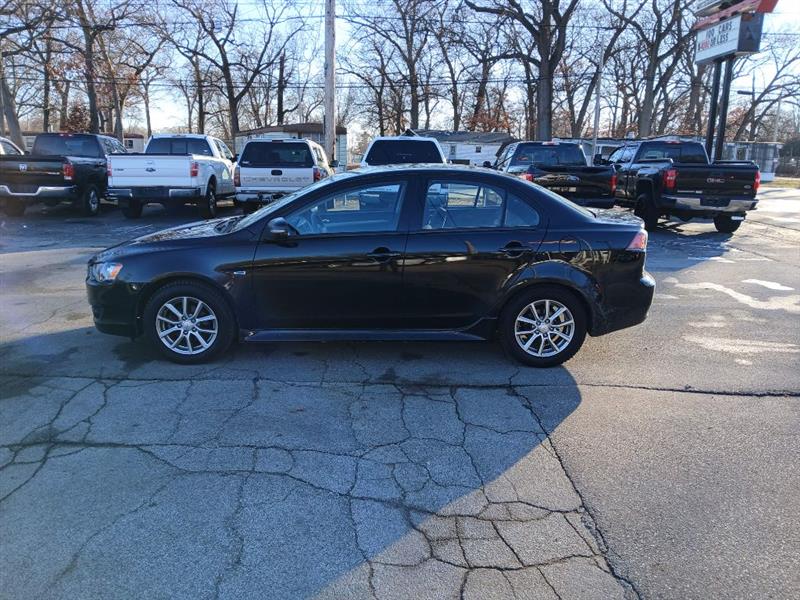 Mitsubishi Lancer ES 5M 2015