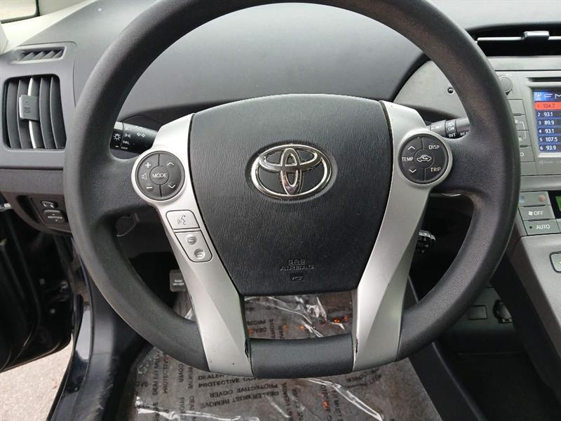 Toyota Prius Prius V 2012