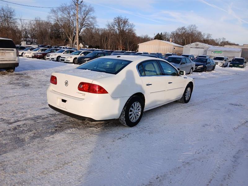 Buick Lucerne CX 2008