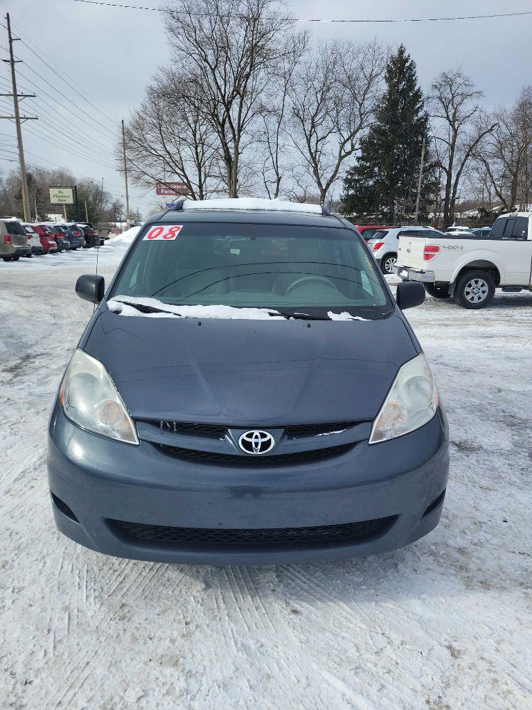 2008 Toyota Sienna CE FWD 8-Passenger