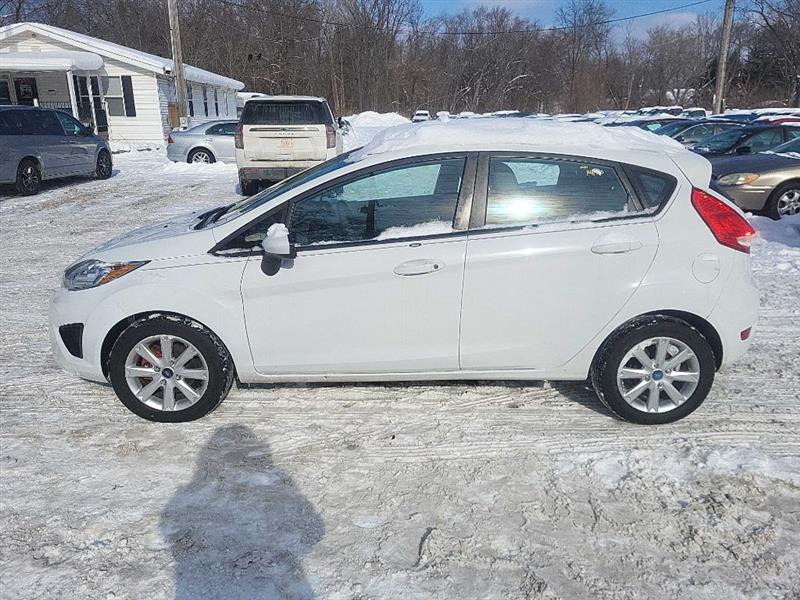 Ford Fiesta S Hatchback 2013