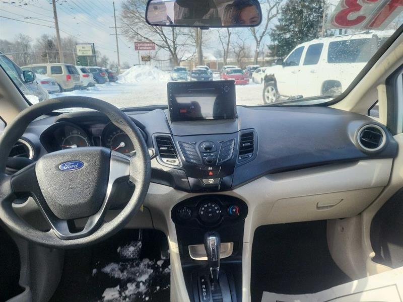 Ford Fiesta S Hatchback 2013