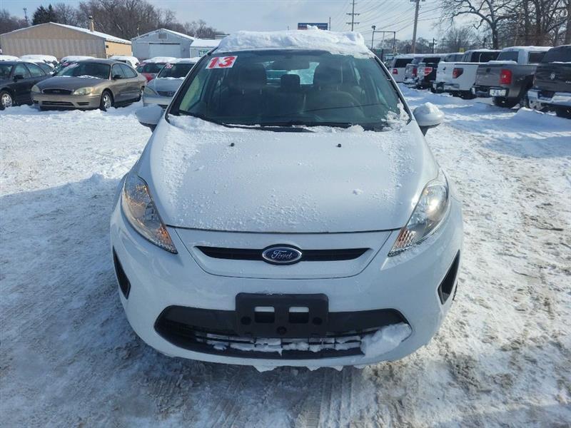 Ford Fiesta S Hatchback 2013
