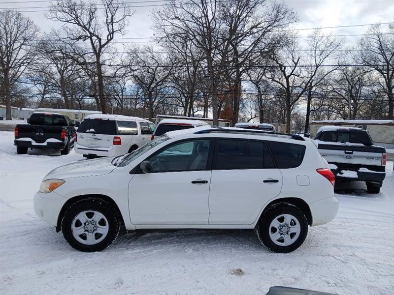 Toyota RAV4 Base I4 4WD 2007