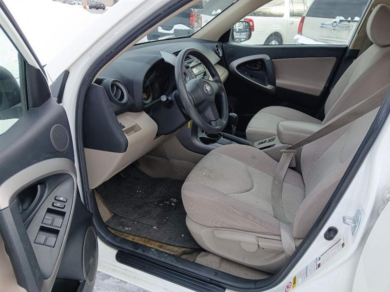 Toyota RAV4 Base I4 4WD 2007