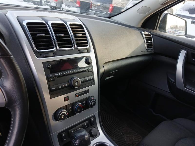 GMC Acadia SLE-2 AWD 2011