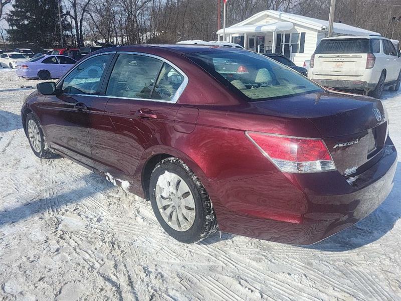 Honda Accord LX sedan AT 2010