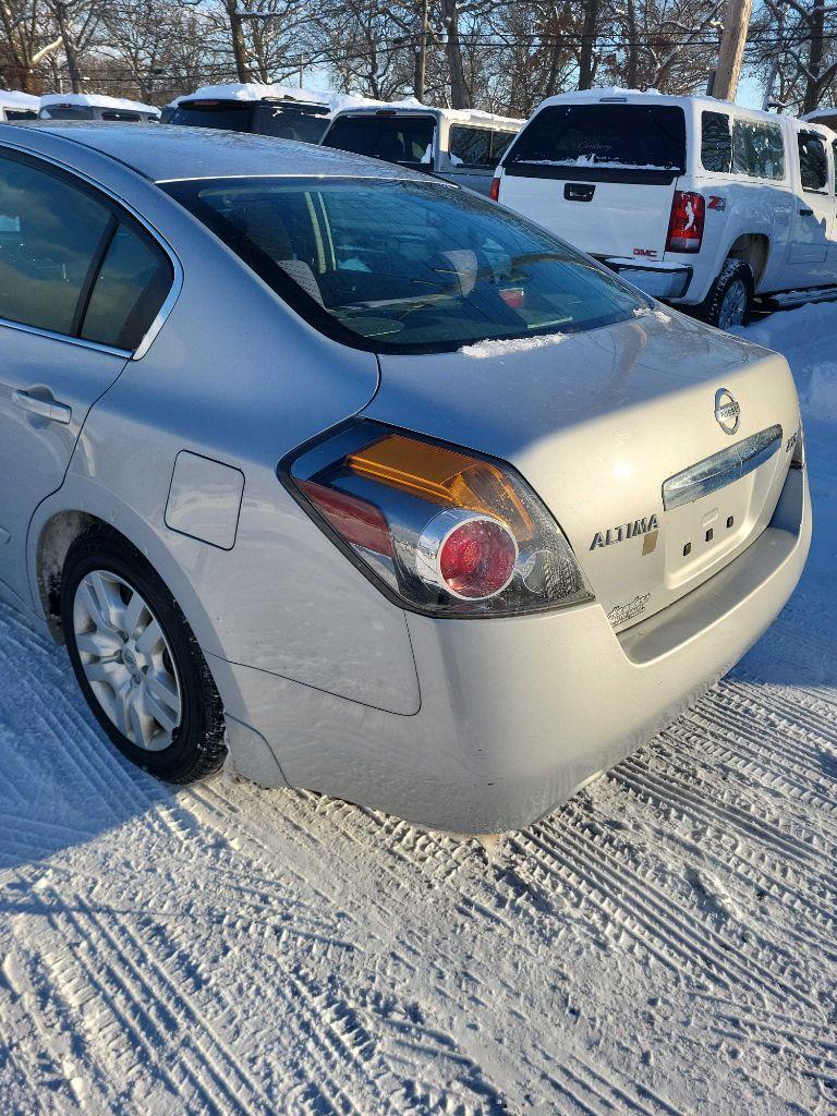 Nissan Altima 2.5 S 2011