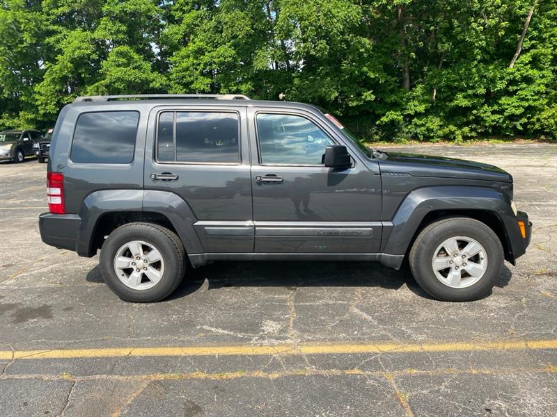 Jeep Liberty Sport 4WD 2010