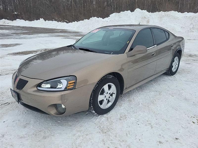 Pontiac Grand Prix Sedan 2007