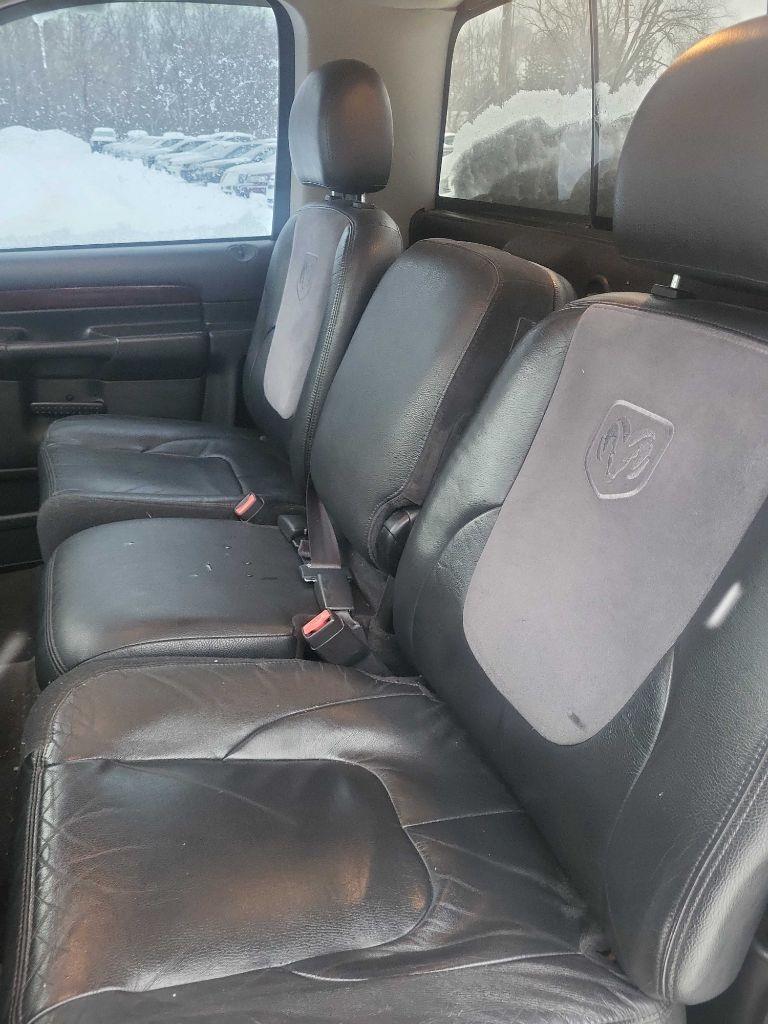 Dodge Ram 1500 ST Long Bed 2WD 2003