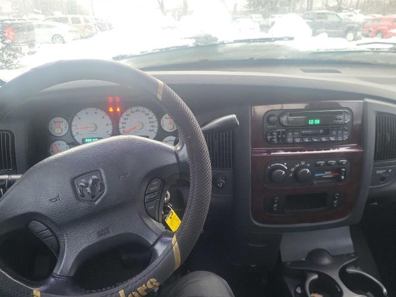 Dodge Ram 1500 ST Long Bed 2WD 2003