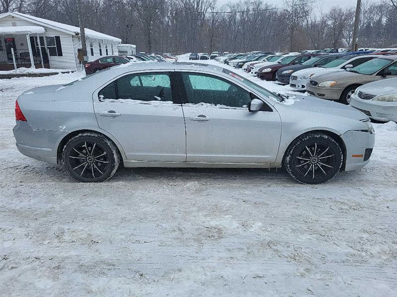 Ford Fusion I4 SE 2011