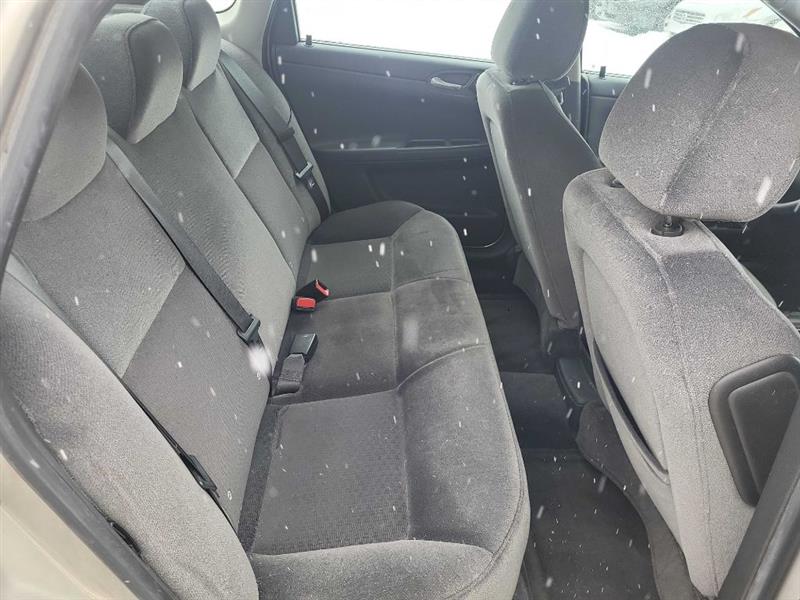 Chevrolet Impala LS 2010