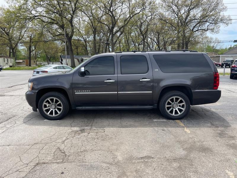 Chevrolet Suburban LTZ 1500 4WD 2011
