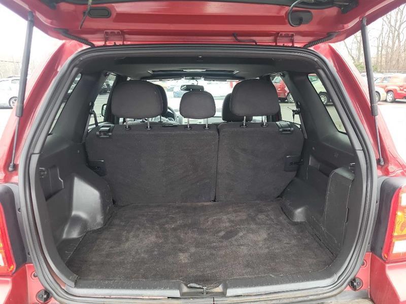 Ford Escape XLT FWD 2011